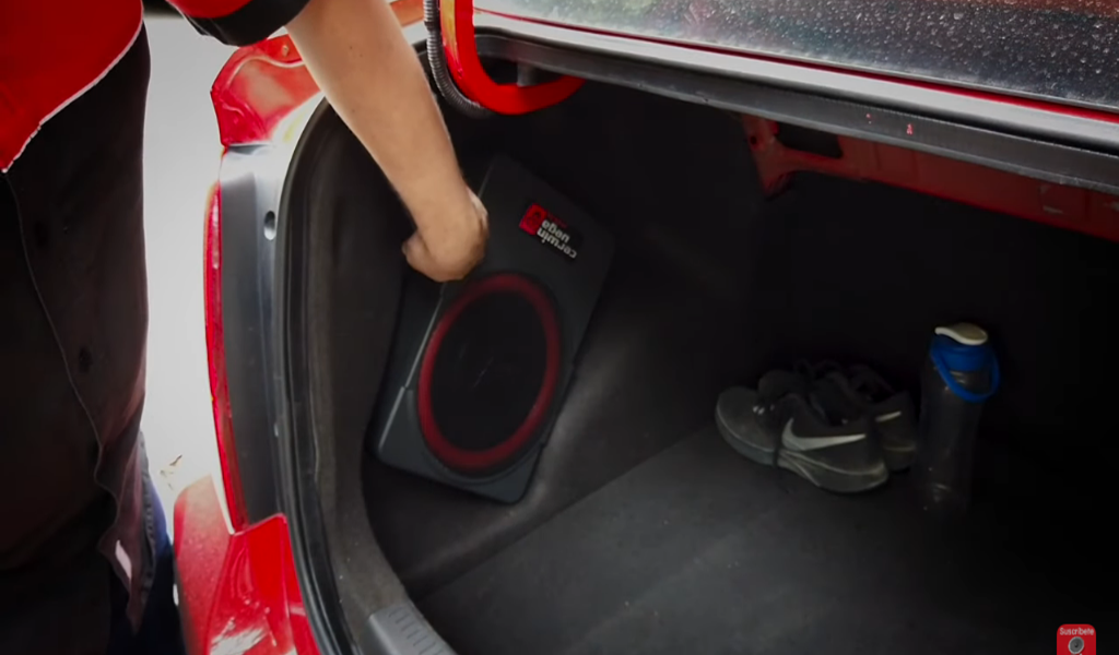 Instalación del subwoofer amplificado Cerwin Vega VPAS10 en cajuela Chevrolet Beat 2019