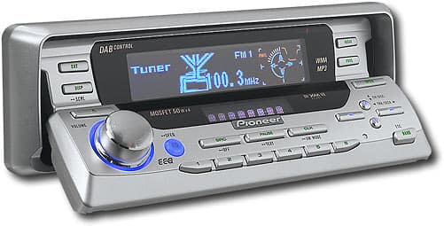 estéreo clásico - Pioneer DEH-840mp